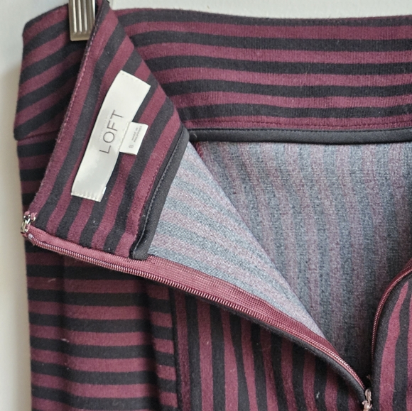 Loft Striped Pencil Skirt in Women's 8 - Picture 13 of 15